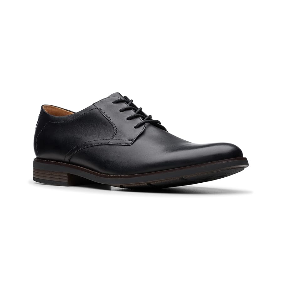 jinij021120　Clarks　Becken Lace Clarks - Becken Lace, Brogues Homme, Cuir noir, 43 EU